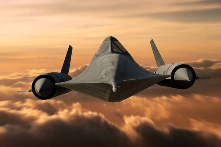 Here's Why the SR71 Was Actually Designed to Leak Fuel All Over the